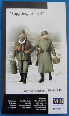MASTER BOX 3553 1:35 German soldiers in winter coat's 1944/1945 (Supplies at last)