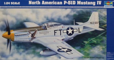 TRUMPETER 02401 1:24 North American P-51D Mustang (dług. 41cm)