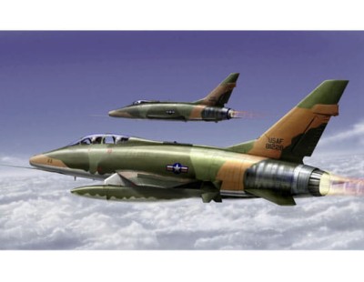 TRUMPETER 01650 1:72 F-100F SUPER SABRE