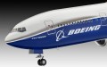 Revell_04945_d01_boeing_777_300er.jpg