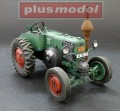 PLUS_MODEL_061_Lanz_Bulldog_30_HP_02.JPG