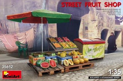 MINIART 35612 1:35 Street Fruit Shop