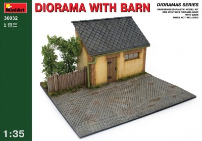 MINIART 36032 1:35 DIORAMA WITH BARN