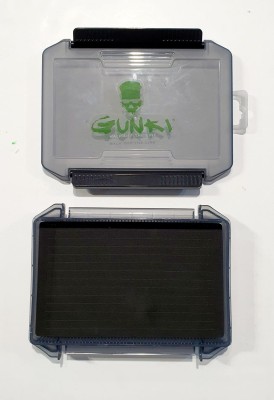 PUDEŁKO GUNKI RIG & HOOK OPEN roz. S na przynęty [71687]