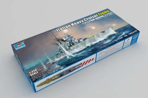 Italian Heavy Cruiser Fiume.jpg