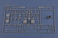 HB_81758_09.jpg