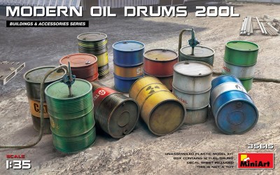 MINIART 35615 1:35 MODERN OIL DRUMS 200L