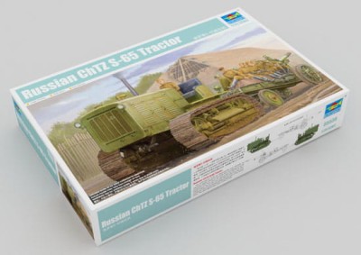 TRUMPETER 05538 1:35 Soviet ChTZ S-65 Tractor
