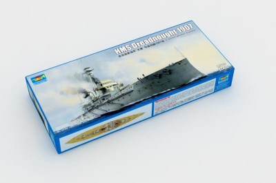 TRUMPETER 06704 1:700 British Battleship HMS Dreadnought 1907