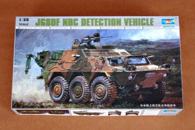 TRUMPETER 00330 1:35 JGSDF NBC Detection Vehicle 