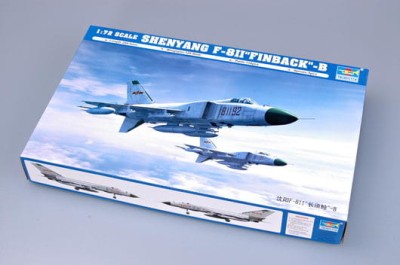 TRUMPETER 01610 1:72 Shenyang F-8 II "Finback"-B 