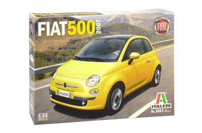 ITALERI 3647 1:24 FIAT 500 (2007)