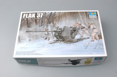 TRUMPETER 02310 1:35 German WWII Anti-Aircraft Gun FLAK 37 (3,7cm)