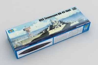 TRUMPETER 05782 1:700 USS Tennessee BB-43 1944