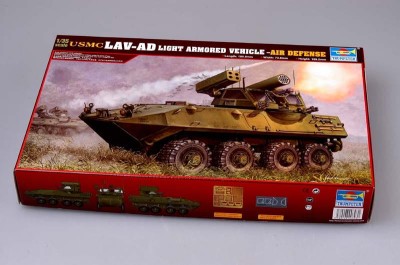 TRUMPETER 00393 1:35 USMC LAV-AD Light Armored Vehicle Air Defense variant