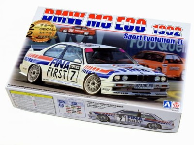 NUNU-Beemax B24019 1:24 BMW M3 E30 1992 Sport Evolution II
