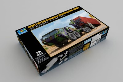 TRUMPETER 01064 1:35 HEMTT M1120 Container Handing Unit (CHU)