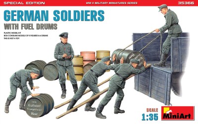 MINIART 35366 1:35 German Soldiers With Fuel Drums [Special Edition]