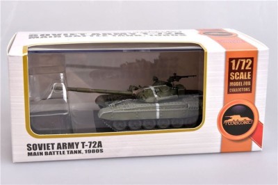 MODELCOLLECT AS72122 T-72A [Die Cast]
