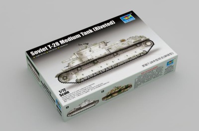 TRUMPETER 07151 1:72 Soviet T-28 Medium Tank (Riveted)
