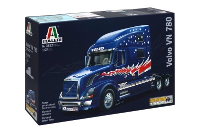 ITALERI 3892 1:24 Truck VOLVO VN 780